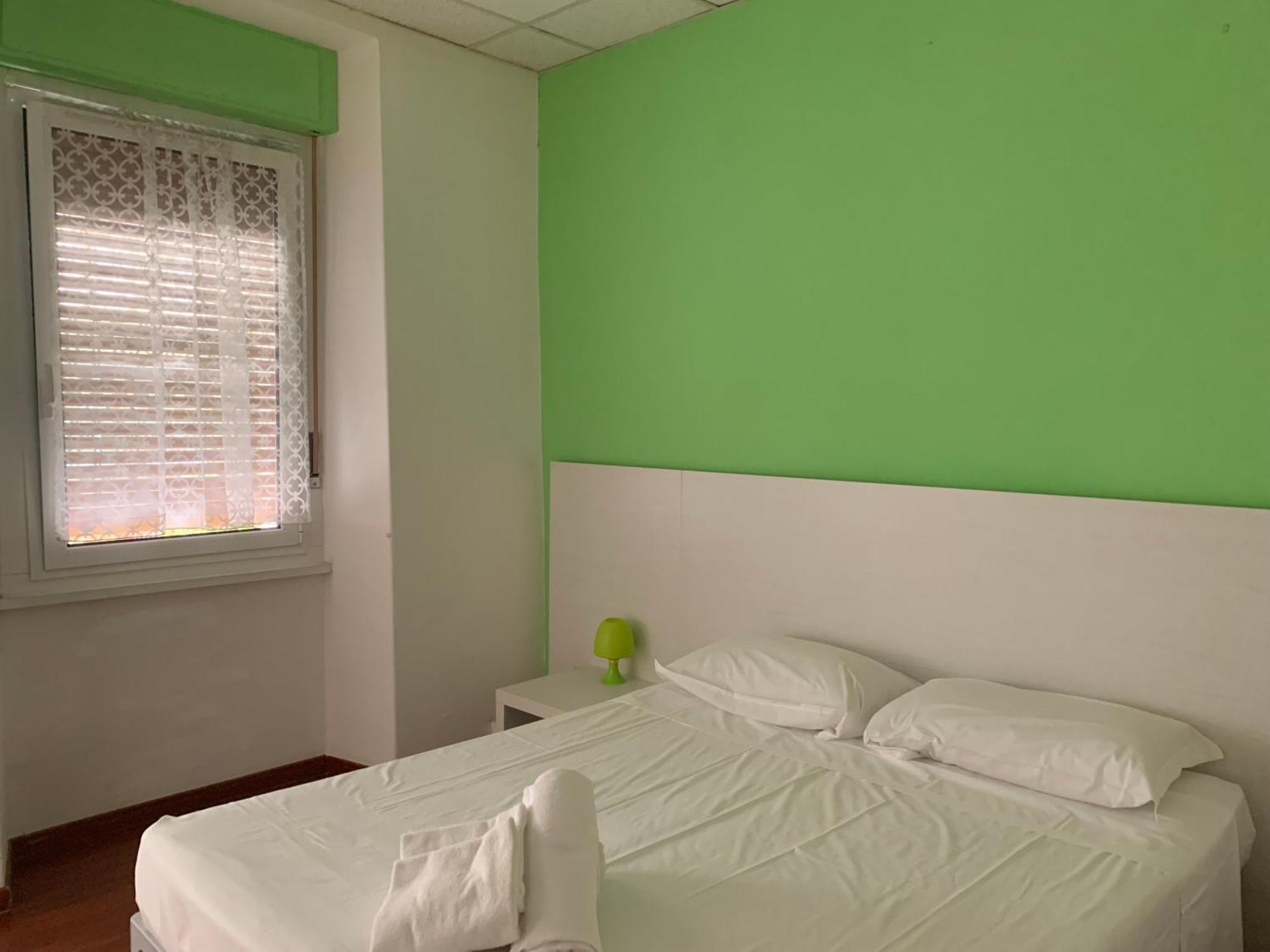 Готель Smart Accomodation Трієст Екстер'єр фото