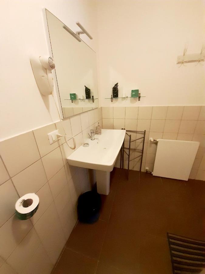 Готель Smart Accomodation Трієст Екстер'єр фото